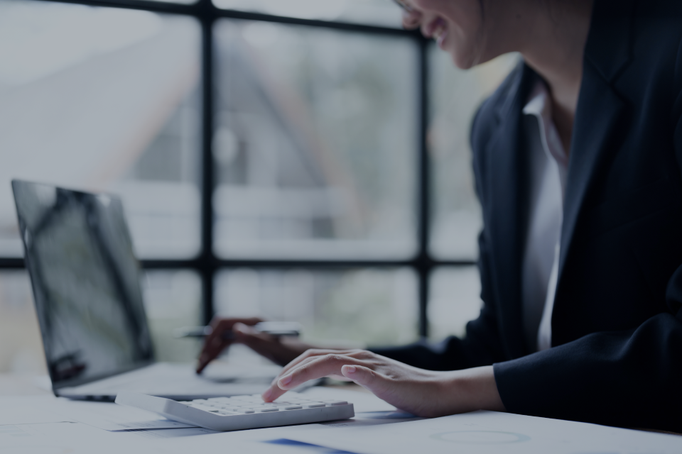 intro-img-actuarial calculations2x